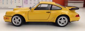 ขาย โมเดลรถเหล็ก Porsche 964 Turbo สีเหลือง สเกล 1:24