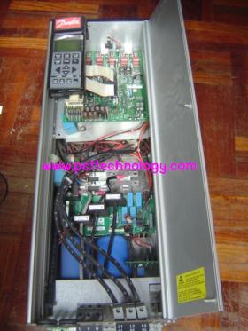 ซ่อมอินเวอร์เตอร์ บริการซ่อม รับซ่อม ซ่อมInverter Inverter  ABB Danfoss Delta Yaskawa Sew Omron Siemens Hitachi Lenze Mitsubishi Fuji Feecon Panasonic vacon ทุกยี่ห้อ ทุกร่น