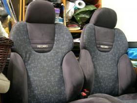 < < < Recaro Style > > >