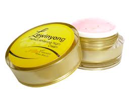 ขายครีมบำรุงผิวหน้า lewinyong 