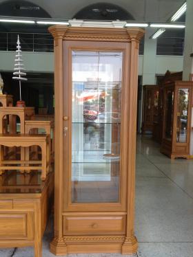 ตู้โชว์ 2 หน้าเสาสามเหลี่ยมขนาด 75X75 ซม.