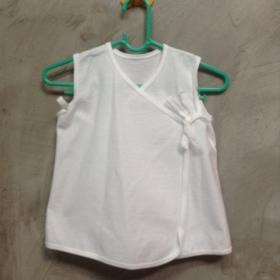 เสื้อเด็กอ่อนมัดด้านหน้า สีขาว