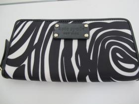 ขาย Kate Spade NEDA Woodblock Zebra Print Wallet(SOLD)