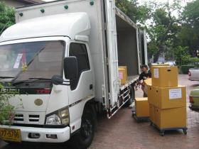ขนย้ายอุปกรณ์สำนักงาน, ขนย้ายเครื่องใช้สำนักงาน, ขนย้ายเฟอร์นิเจอร์สำนักงาน, ขนย้ายโต๊ะทำงาน, ขนย้ายเก้าอี้สำนักงาน, ขนย้ายตู้เอกสาร, ขนย้ายคอมพิวเตอร์, ขนย้ายเครื่องถ่ายเอกสาร, ขนย้ายและถอดประกอบพาร์ทิชั่น หรือฉากกั้นสำนักงาน, ขนย้ายเครื่องใช้ไฟฟ้า หรือแ