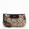 ขาย Coach Coach Purse/Large Wristlet  SKHMA F47525