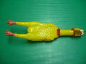 ตุ๊กตายางไก่ บีบมีเสียง, 15 cm