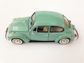 ขาย โมเดลรถ Volkswagen Beetle (Hard Top) สีเขียวอ่อน 1:24