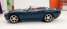 ขาย โมเดลรถเหล็ก Jaguar XK180 สีเขียวเข้ม สเกล 1:24
