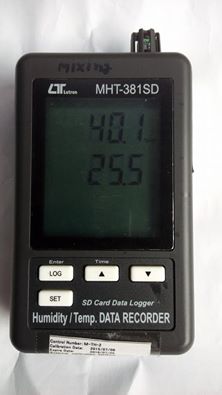 Humidity /Temperature Data Recorder