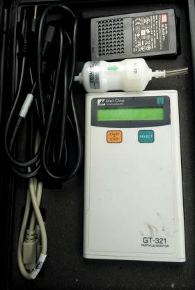 PARTICLE MONITOR