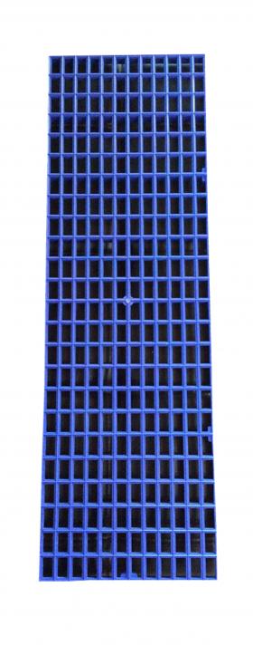 Plastic Swimming Pool Overflow Grating ตะแกรงพลาสติกPP ทางเดินระบายน้ำ ล้นรอบขอบสระว่ายน้ำ 30x100 Blue