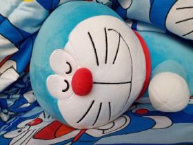 ขาย Doraemon  รุ่นนอนหมอบ