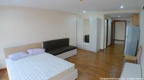 ให้เช่า คอนโด ใหม่ พีจี พระราม 9 พร้อมอยู่ ชั้น5 สตูดิโอ 30ตรม ใกล้ MRT พระราม 9 10000บ/ด