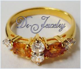 A095 - แหวนพลอยบุศแท้ สลับเพชร