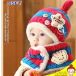 หมวกเด็กเล็ก ใหมพรมขนฟูกันหนาว GongZHUMAMA ลายเบสบอล (สีฟ้า คาดสีโรส)