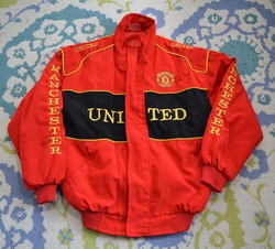 เสื้อวอร์มบุผ้าอุ่นหนา manchester united size XXL มือสองสภาพ95ราคา2,500