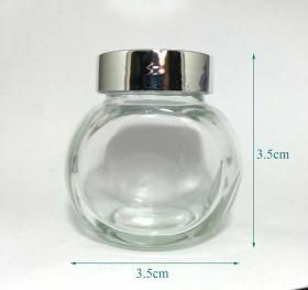 ขวดโหลเอียงขนาด50ml ฝาพลาสติกสีเงิน (3.5*3.5)