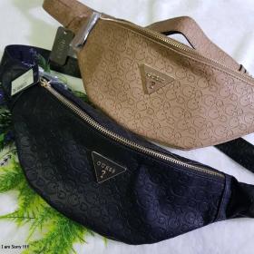 กระเป๋า Guess คาดอก