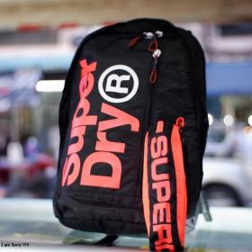 กระเป๋า superdry