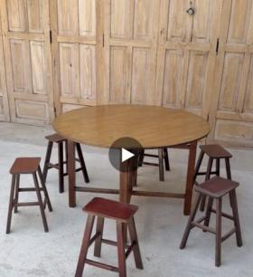 ชุดโต๊ะจีนสไตล์บ้านคนจีนในตลาด