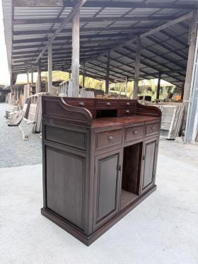 เคาน์เตอร์ต้อนรับหรือเคาน์เตอร์สำหรับเก็บเงิน