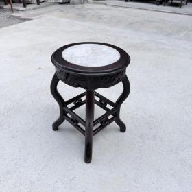 กี๋ไม้ชิงชันงานเก่าแกะลายรอบด้าน