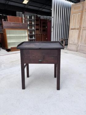 โต๊ะช่างทำทองทรงสอบท็อปเป็นไม้มะค่าแผ่นเดียว