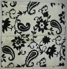 ปลอกหมอนแบบ8: ขนาด18x18นิ้วลายกราฟฟิคดอกไม้ขาว