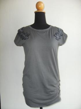 เสื้อผ้าแฟชั่นสตรี