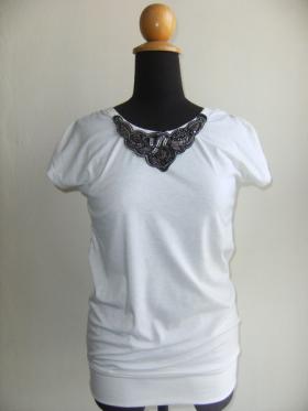 เสื้อผ้าแฟชั่นสตรี