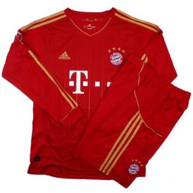 BAYERN(บาเยิร์น มิวนิค)สีแดง/ดำ