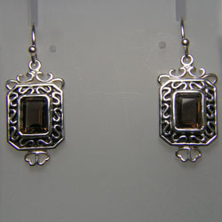 ต่างหูสโมคกี้ควอทซ์แท้ ตัวเรือนเงินแท้ 925 STERLING SILVER EARRINGS WITH NATURAL SMOKY