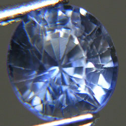1.65ct NATURAL BLUE SAPPHIRE ไพลิน ธรรมชาติ สีน้ำเงินสวยๆ จากศรีลังกา พลอยเดือนเกิดกันยายน