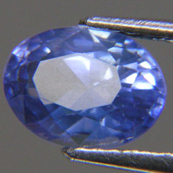 1.88ct NATURAL BLUE SAPPHIRE ไพลิน ธรรมชาติ สีน้ำเงินสวย สะอาด อัญมณีประจำเดือนเกิดกันยายน