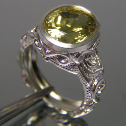 แหวนเลมอนควอทซ์แท้ ตัวเรือนเงินแท้ 925 STERLING SILVER RING WITH NATURAL LEMON QUARTZ