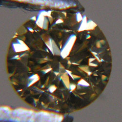 0.145ct NATURAL GREEN DIAMOND เพชรสีเขียว ธรรมชาติ ไฟดีสะอาด อัญมณีประจำเดือนเกิดเมษายน