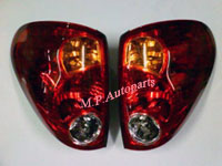 ขายไฟท้ายมิตซูบิชิ ไทรตัน (Tail Lamp : Mitsubishi Triton)