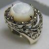 แหวนเปลือกมุกแท้ ตัวเรือนเงินแท้ 925 STERLING SILVER RING WITH NATURAL MOTHER OF PEARL