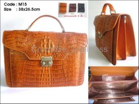 <b>กระเป๋าหนังจระเข้แท้M15</b>