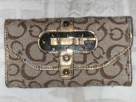 ขาย  Guess venus wallet - pewter  -