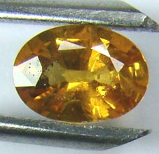 บุษราคัมบางกะจะแท้ (Yellow Sapphire) 1.20 กะรัตสีแม่โขงของจันทบุรี