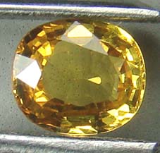 บุษราคัมบางกะจะแท้ (Yellow Sapphire) 1.30 กะรัตสีแม่โขงของจันทบุรี