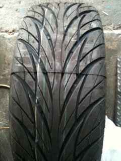 ขาย BTC S800 , 215/45-17