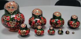 ขายตุ๊กตาแม่ลูกดก (Matryoshka) : Lady In Red2