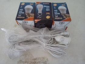 หลอดไฟ LED เก็บไฟได้ 3 ชม. หมดปัญหาไฟดก ไฟดับ