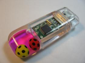 Football under Red Sea Flash Drive 4 GB