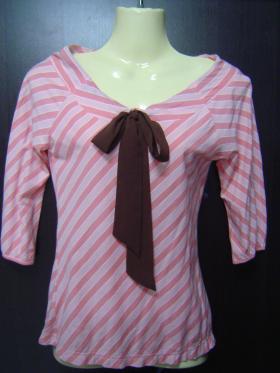 เสื้อลายทาง สีโอรส มีโบว์ผูกด้านหน้า มือ 2