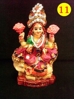 ขาย Laxmi ห่มส่าหรี ประทับช้าง