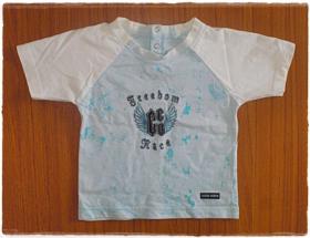 เสื้อยืดเด็กผู้ชาย GUESS มือสองค่ะ