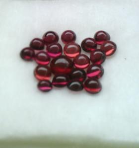 Rhodolite garnets, พลอยเนื้ออ่อนโกเมน ชุดหลังเบี้ย